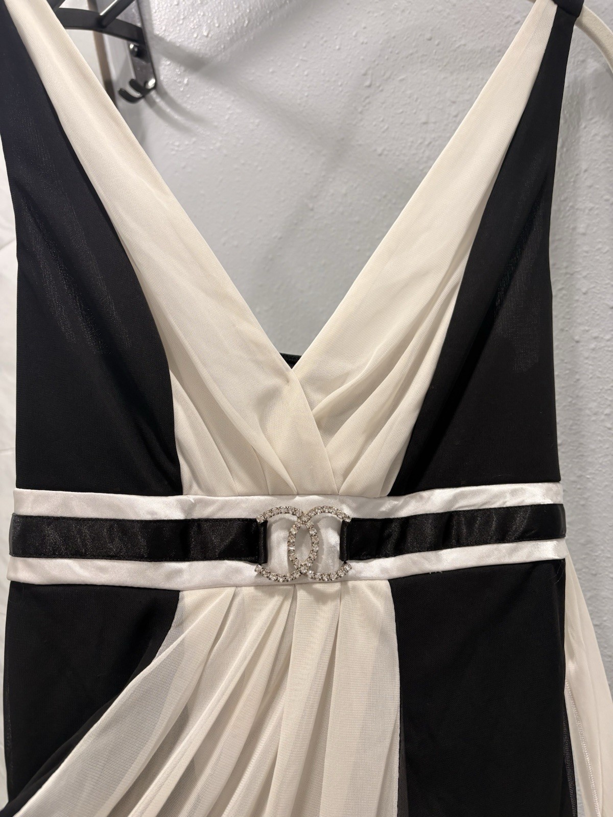 VINTAGE Ruby Rox Black & White Chiffon Formal Dress Rhinestone Buckle SizeMYouth