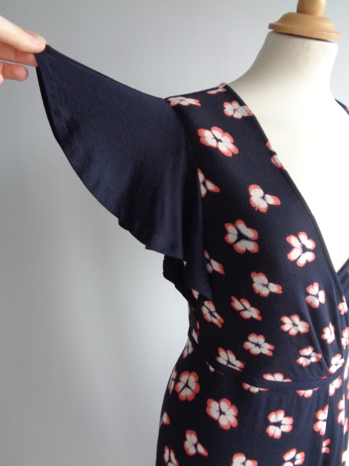 FENN WRIGHT MANSON Black Pink Floral Jersey Dress UK Size 10 Summer Casual