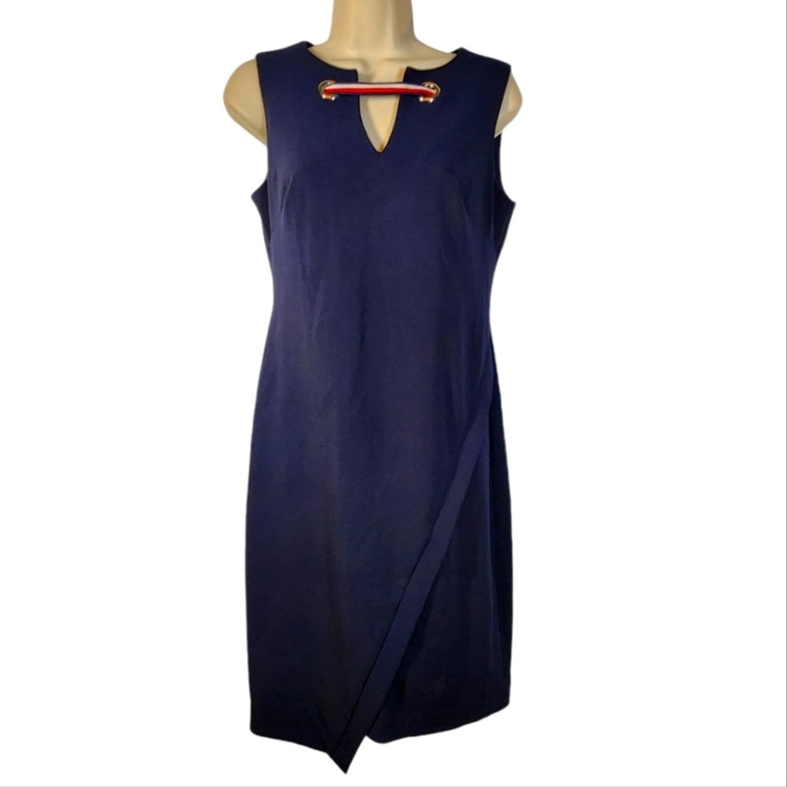 Navy Blue Sleeveless Faux Wrap Sheath Dress 4 Keyhole Gold Logo Preppy Career