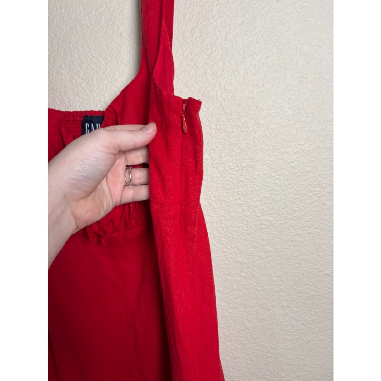 Gap x DÔEN Red Dress linen blend size M new with tags