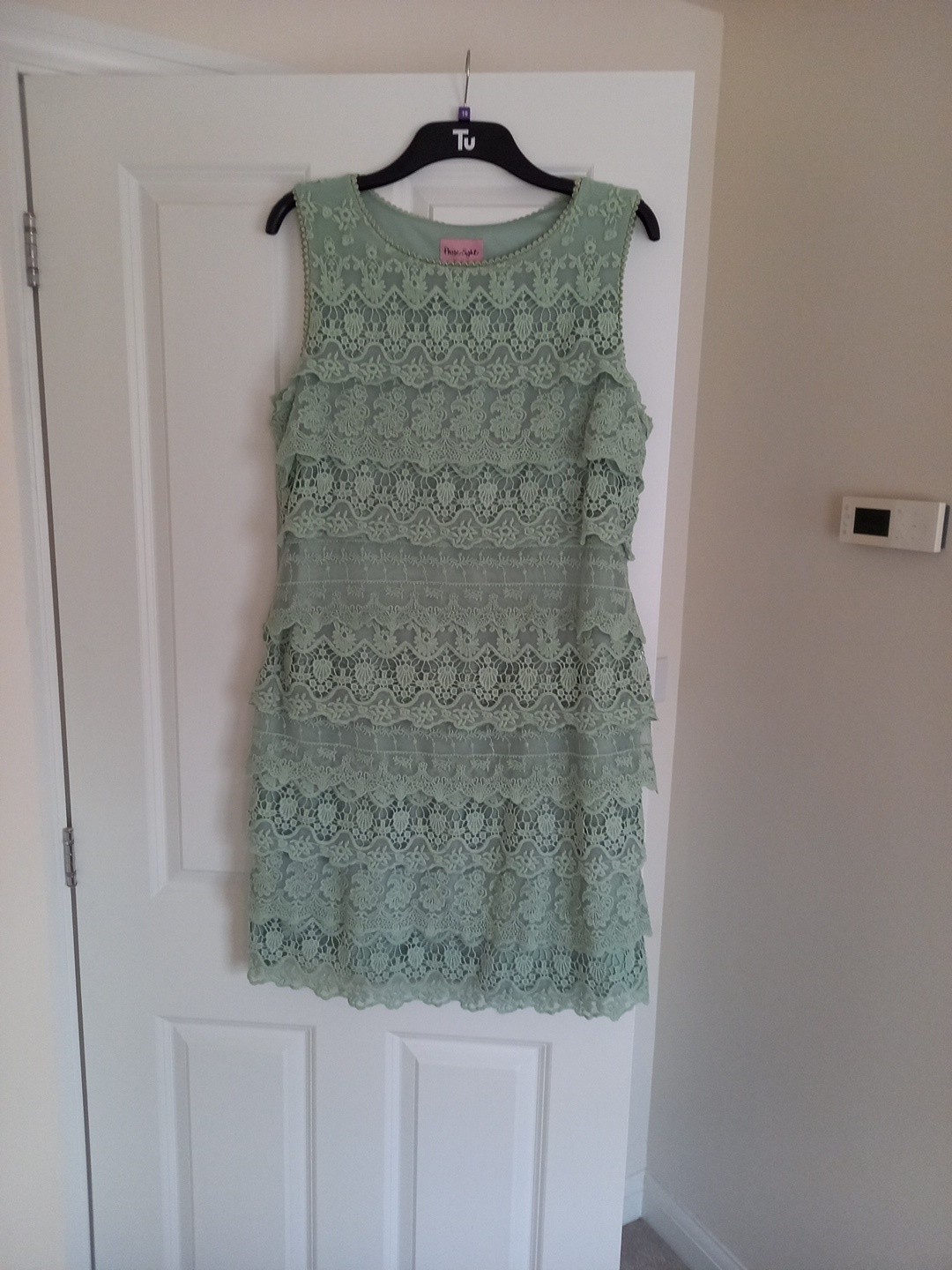 Ladies Sage Green Floral Lace, Short Dress, SIZE 16, PHASE EIGHT