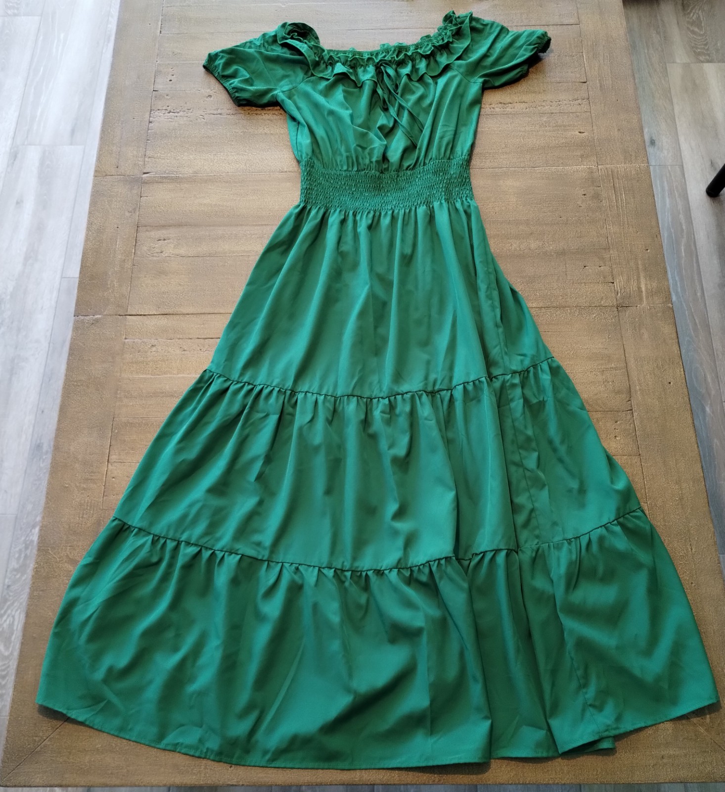SHEIN Women’s Green Off the Shoulder Long Maxi Dress Size Large 8-10 Stretch