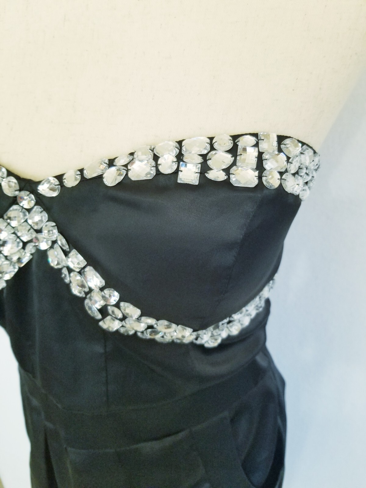 HAK Black Silver Rhinestone Mini Dress Sleeveless Pockets Soft Material Size 8