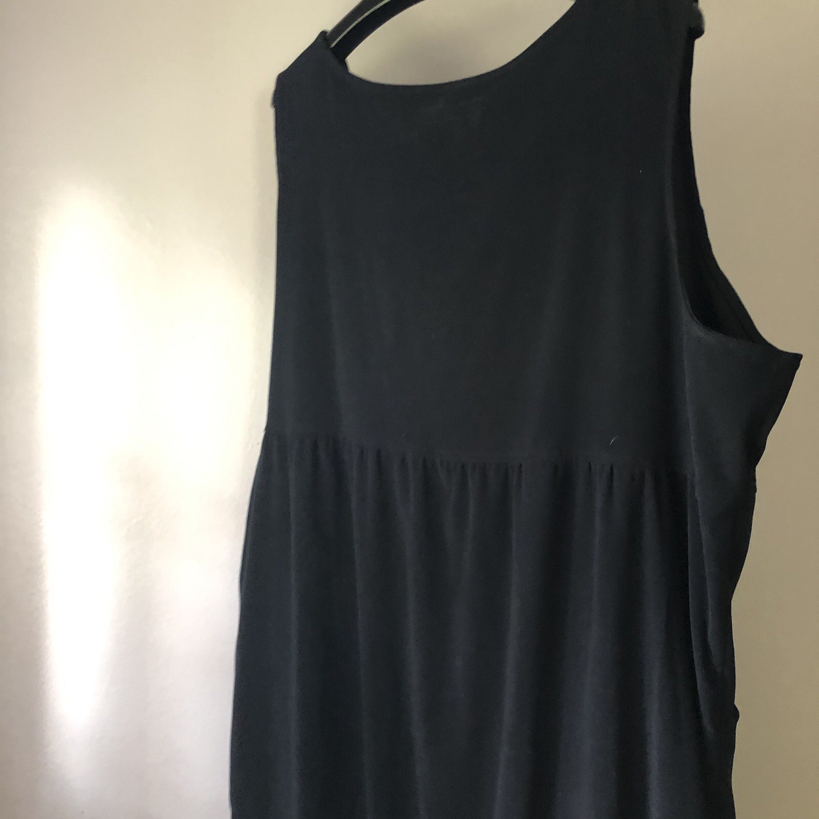 HSZ Studios Size 1X Black Jumper With Pockets And Side Slit