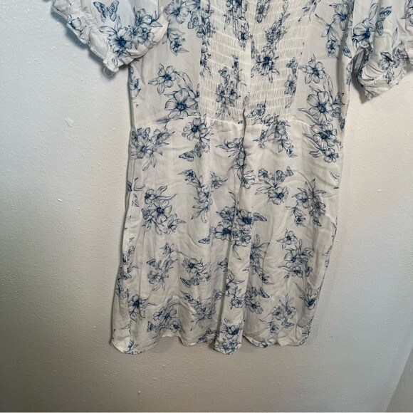 Lottie Moss Women’s Size Medium Mini Dress White Blue Floral Print Puff Sleeve