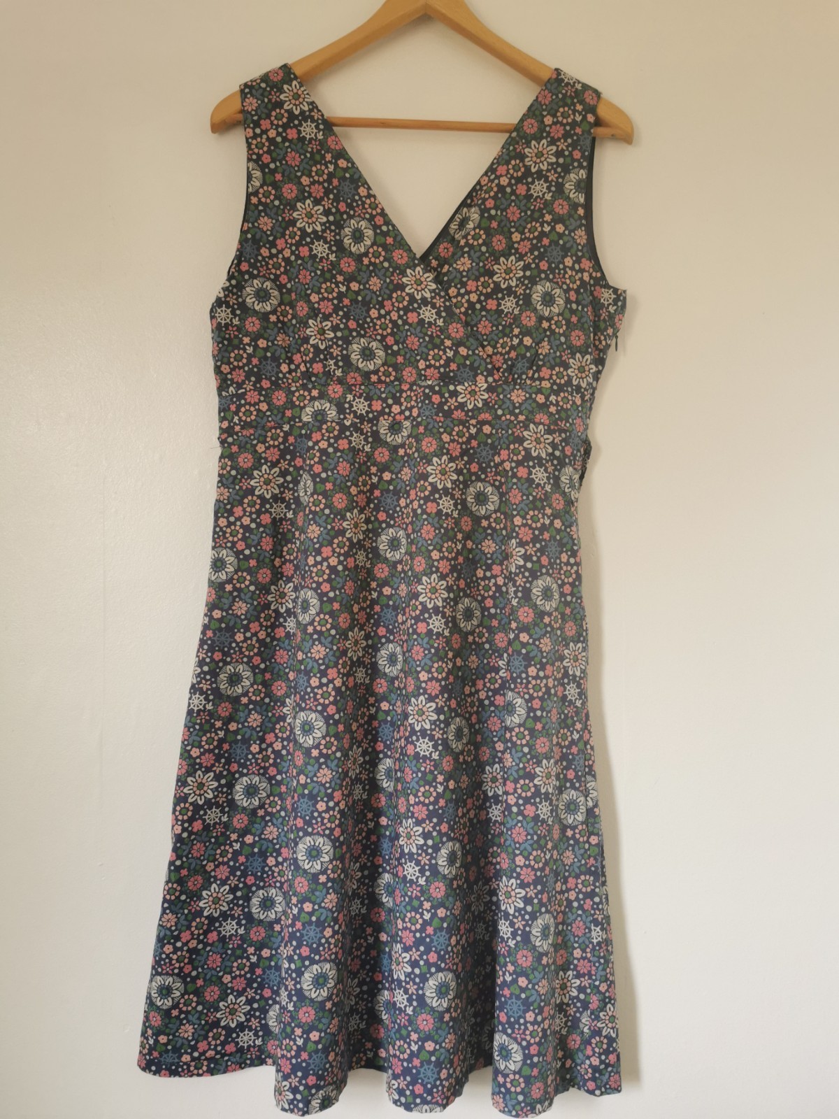 Seasalt Blue Sleeveless Floral Summer Dress Size 14 Killigrew Pink Green