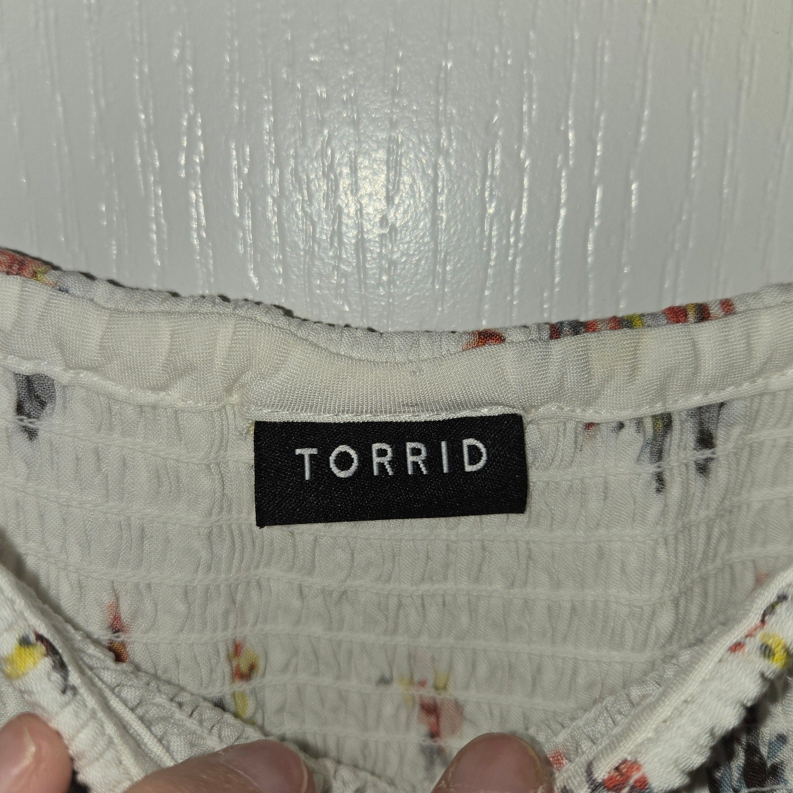 Torrid Floral off/on the shoulder shirred bodice sz 2 US 18-20