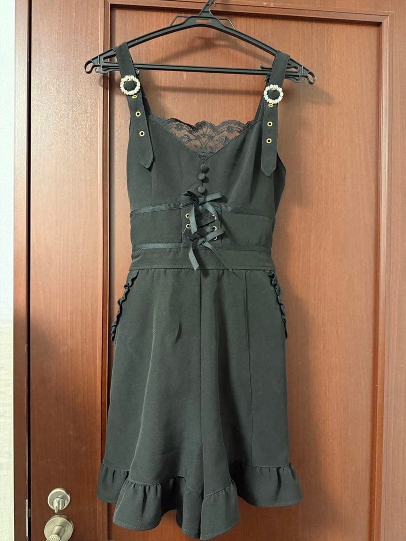 LIZ LISA Black bijou shorts