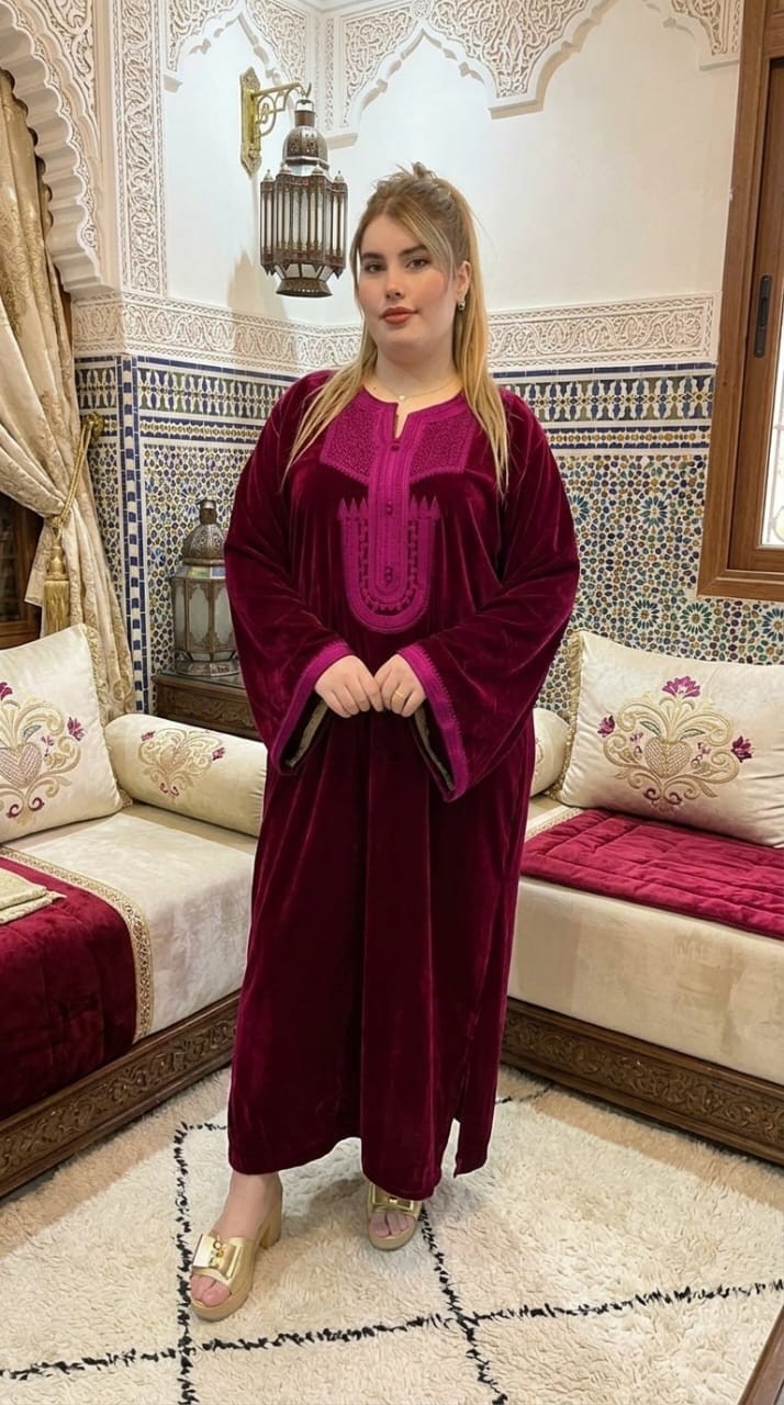 Stunning Silk Velvet Moroccan Kaftan – Embroidered Party Dress – Premium Quality