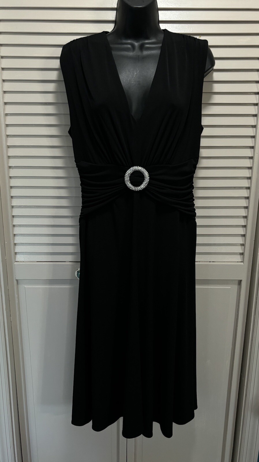 Metaphor Black Sleeveless Dress Long Rouched Waist Back Zip Size 8 Gemstones