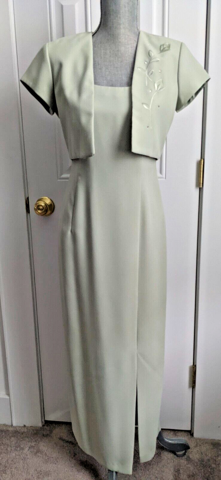 JR Nites By Caliendo 2 Piece Green Long Gown Dress & Bolero Jacket Sz 2P Petite