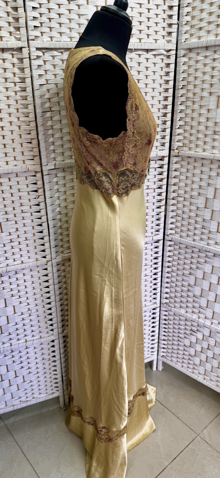 Michal Negrin Elegant Full length dress Size – M – NWT