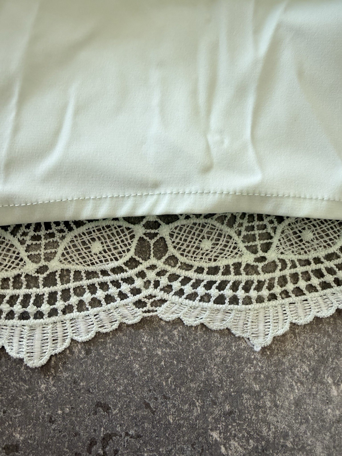 NWT Gianni Bini Jillian Mint Green Lace Overlay Dress Size 6 Spaghetti Strap