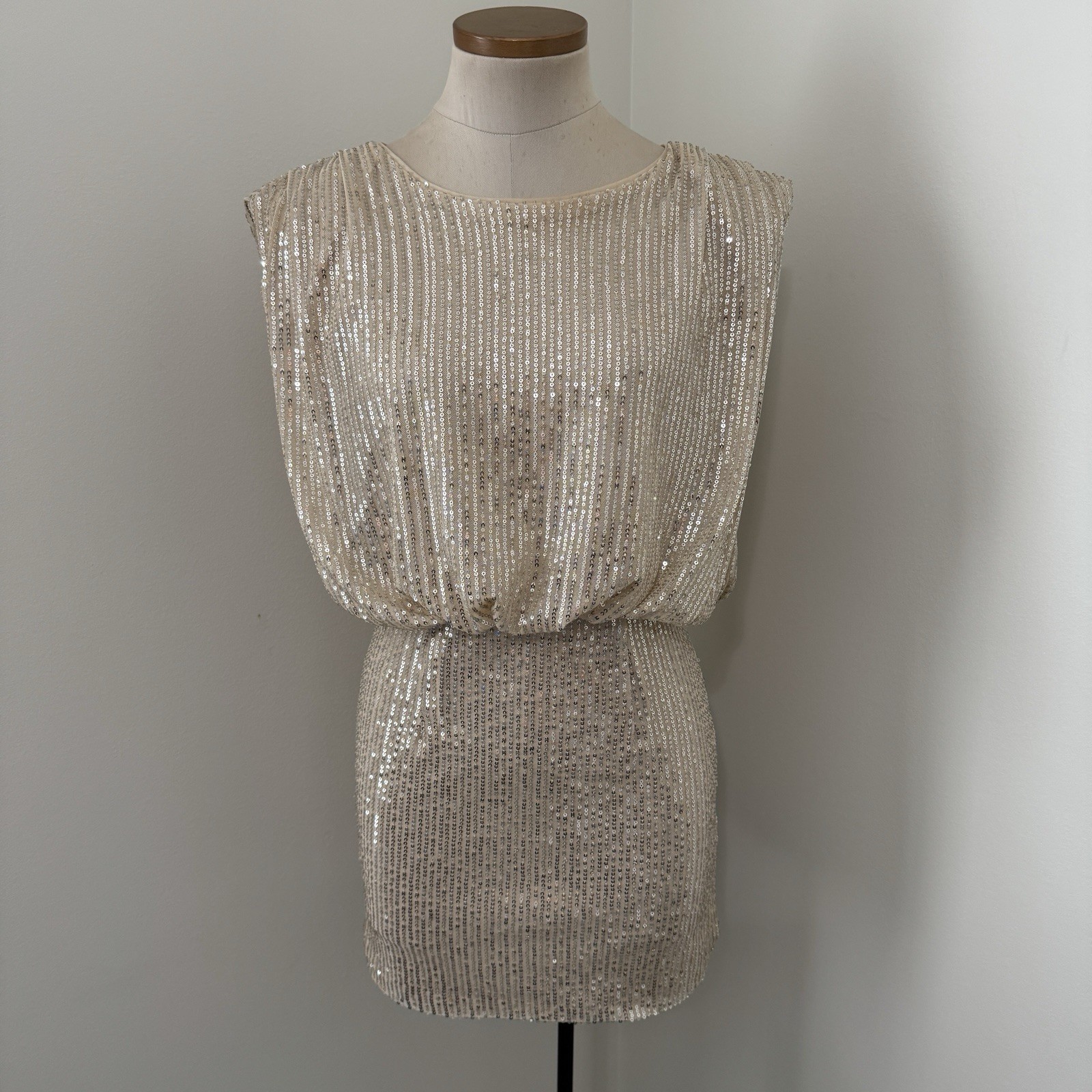 DO+BE Small Gold Sequin Mini DRESS Party Cocktail Evening Glam Hoco Prom Dance