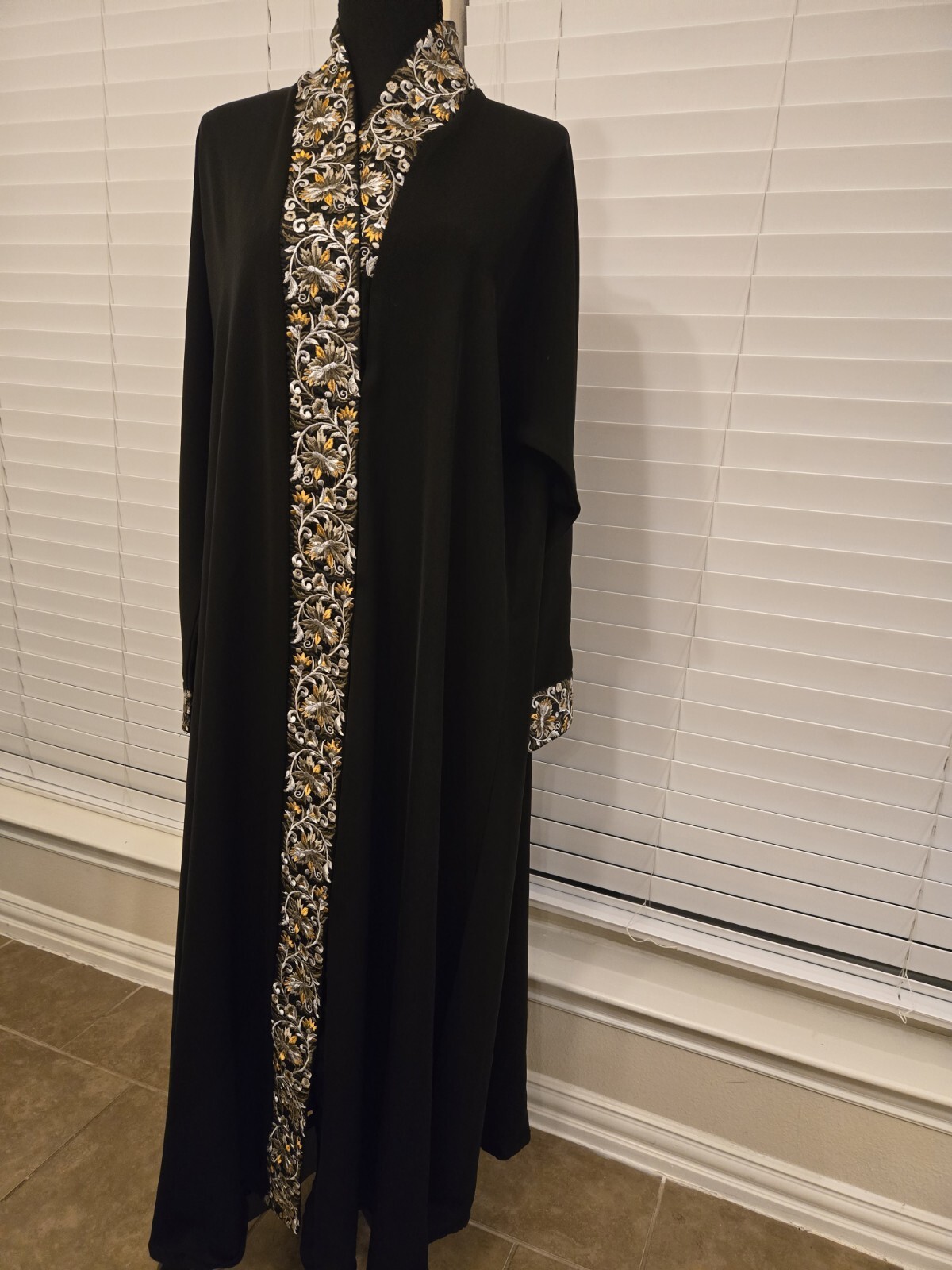 Women Dubai Black Abaya Formal Wear Embroidered Front Button USA Seller