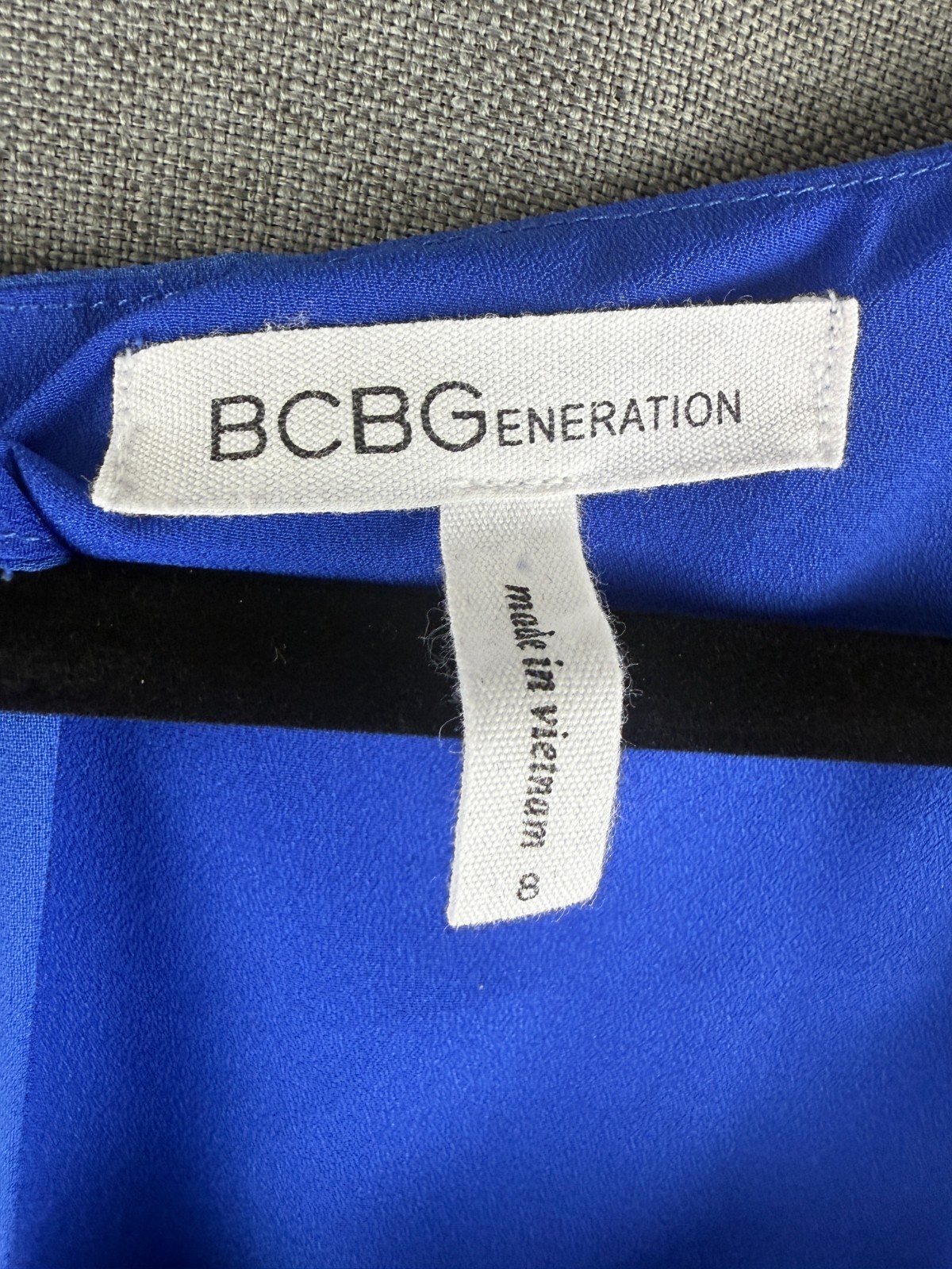 $118 BCBGeneration Women’s Blue Flutter Sleeve Cutout Fit & Flare Dress Size 8