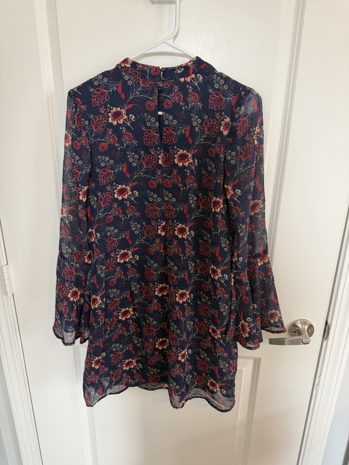Speechless Navy Red Floral Chiffon Shift Dress Long Bell Sleeve Round Neck Large