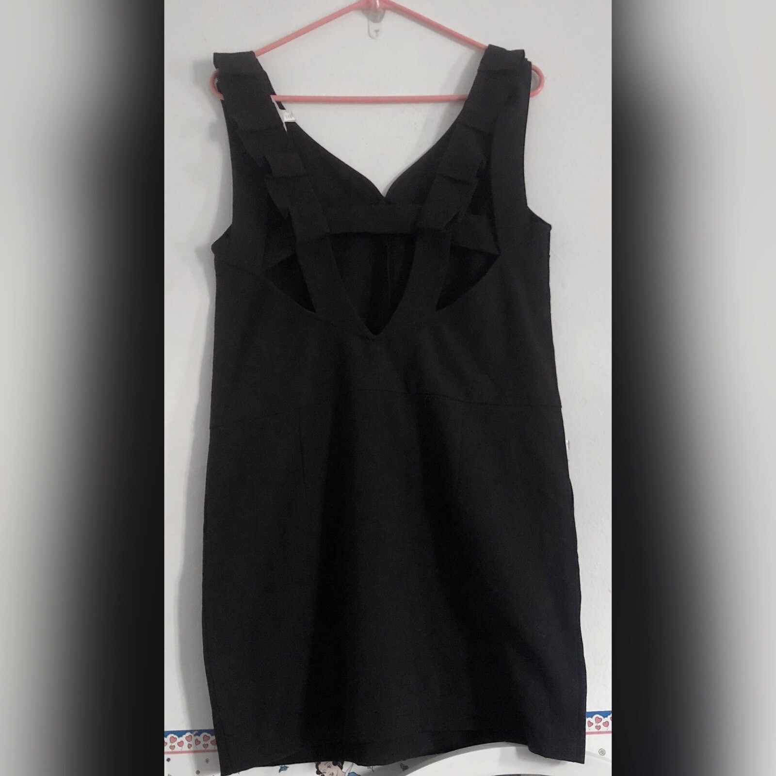 See U Soon Black Pleated Strap Back Cutout Sleeveless Shift Dress Size Small