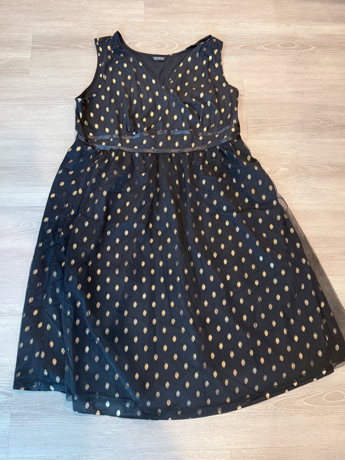 BloomChic Black Gold Polka Dot V-Neck Midi Dress Plus Size 22-24 w/ Pockets!
