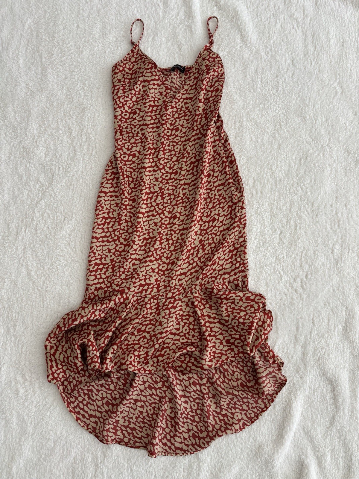 PrettyLittleThing Red Leopard Print FishTail Midi Dress – Size 6