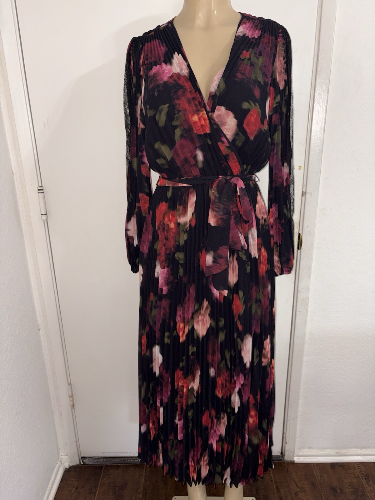 Joseph Ribkoff pleated chiffon floral fit & flare dress puffed sleeves Lace M