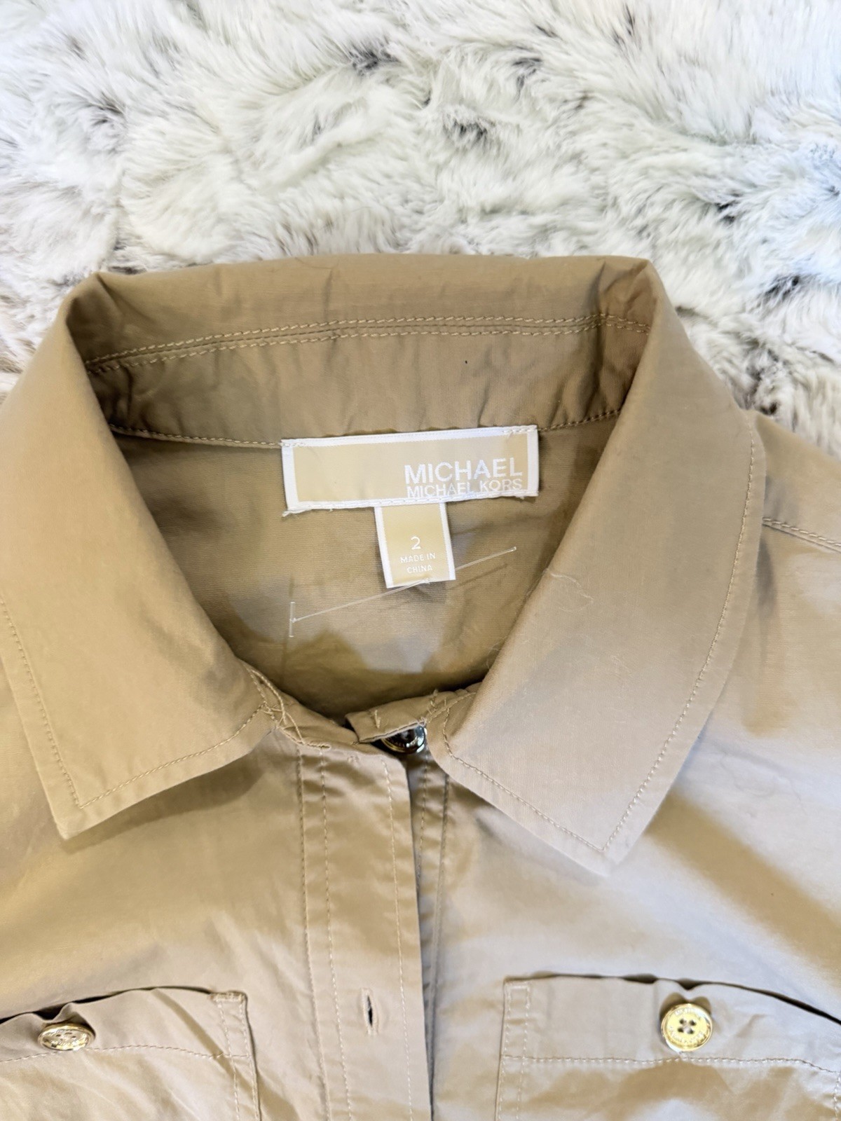 Michael Kors Beige Shirt Dress 2 Short Sleeve Button Front Chain Belt Pockets