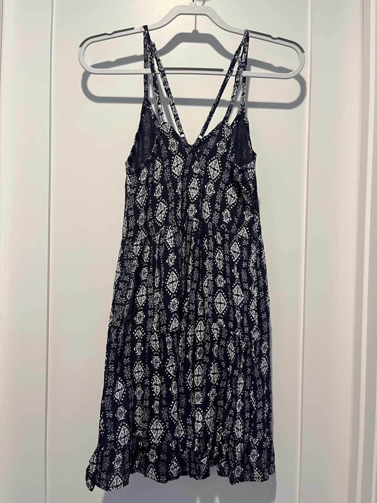 Beach by Exist Women’s Geometric Blue/White Mini Dress Size M