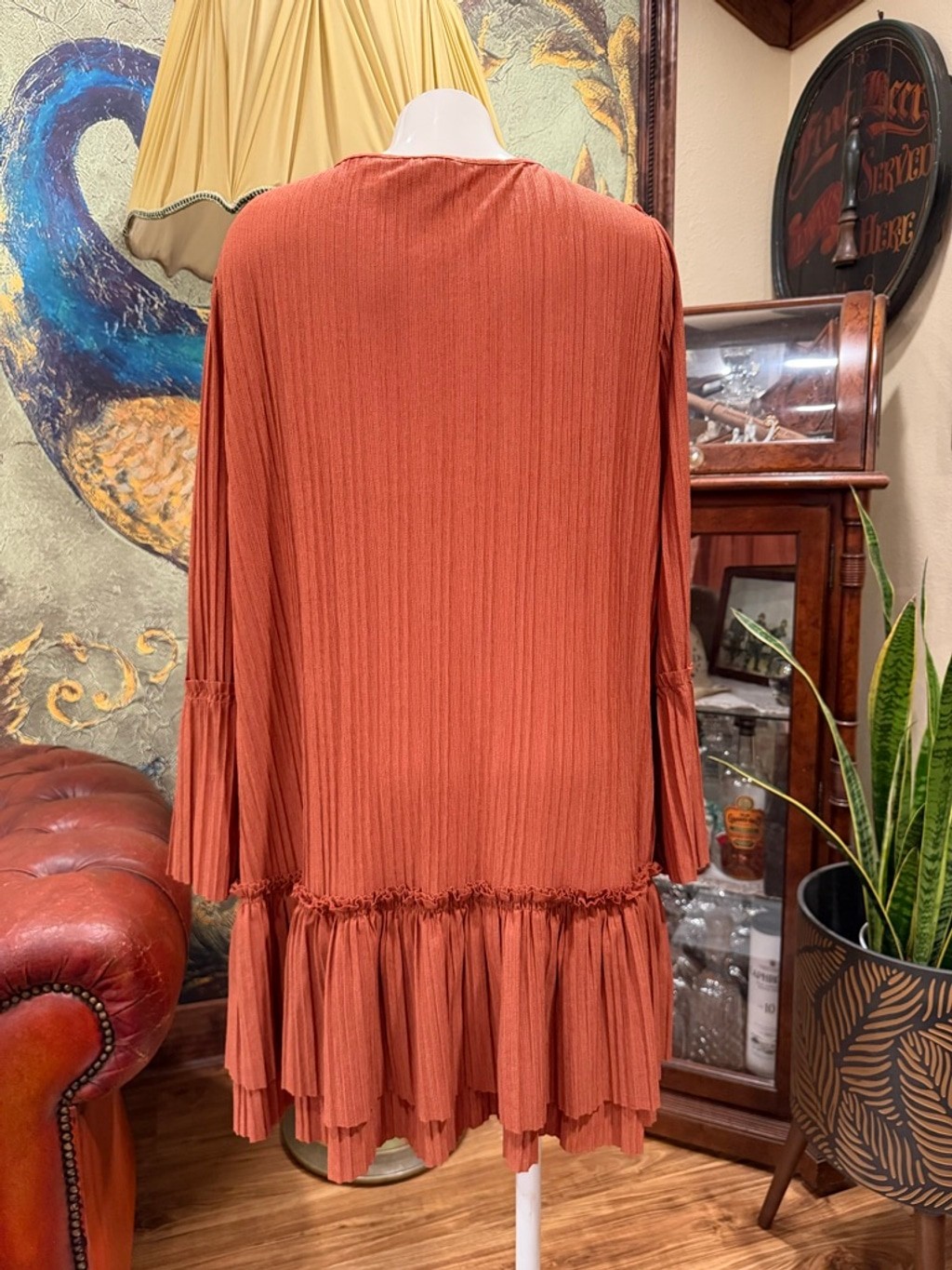 Dress Up Pleated Rust Terracotta Shift Mini Dress Bell Sleeve Boho Tiered M