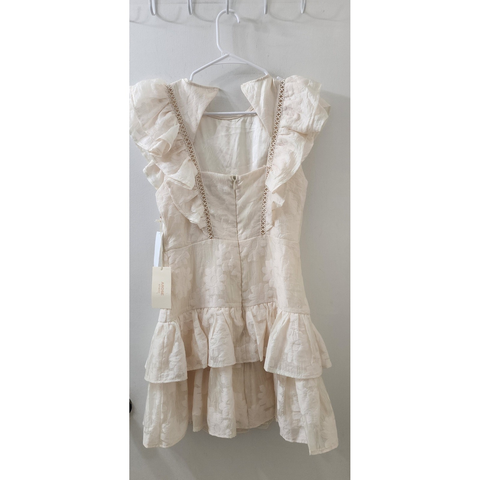 Arose Studio Cream Floral Jacquard Ruffle Mini Dress Medium NWT Ladder Lace Trim