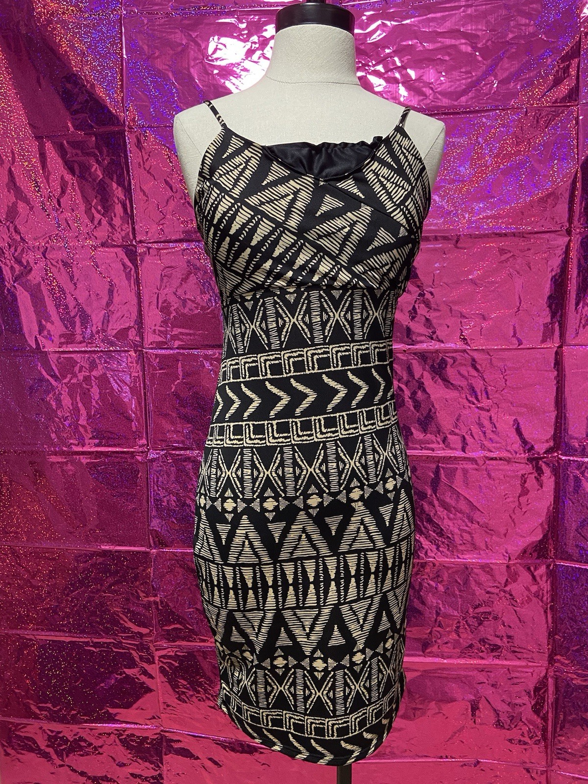 Bella D Hi-Low Dress – Medium –