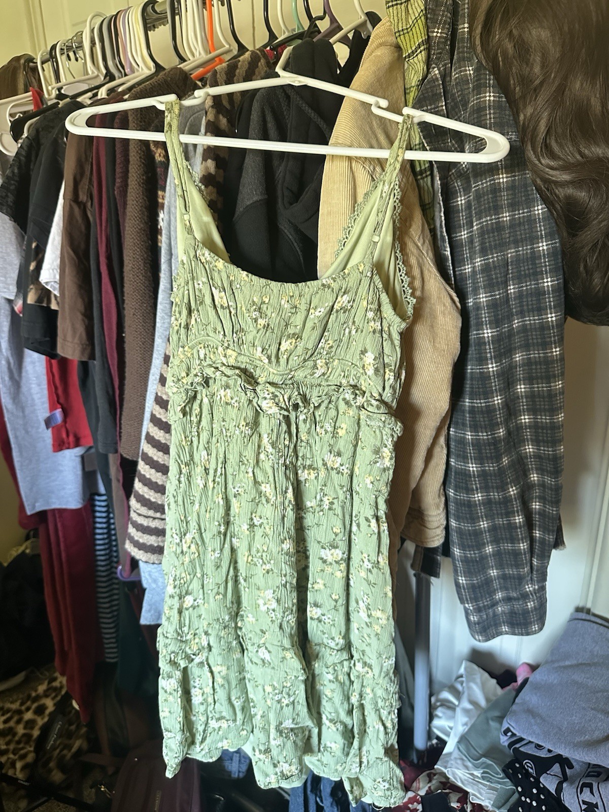 Wallflower Green Floral V-Neck Sundress Lace Ruffle Adjustable Straps Size M