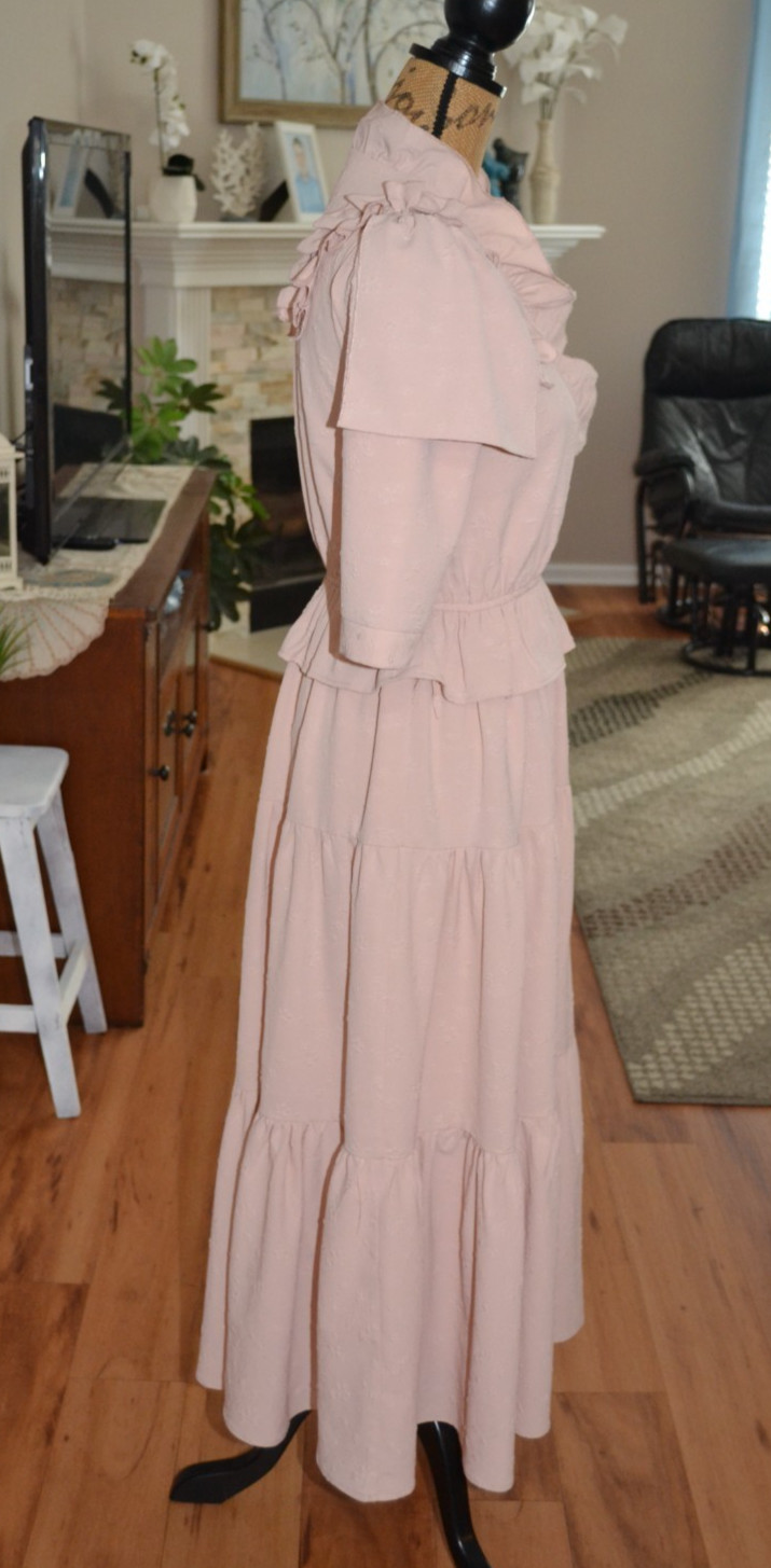 Ladida Powder Pink short sleeve Ruffle Embroidered Tiered Romantic Midi Dress S