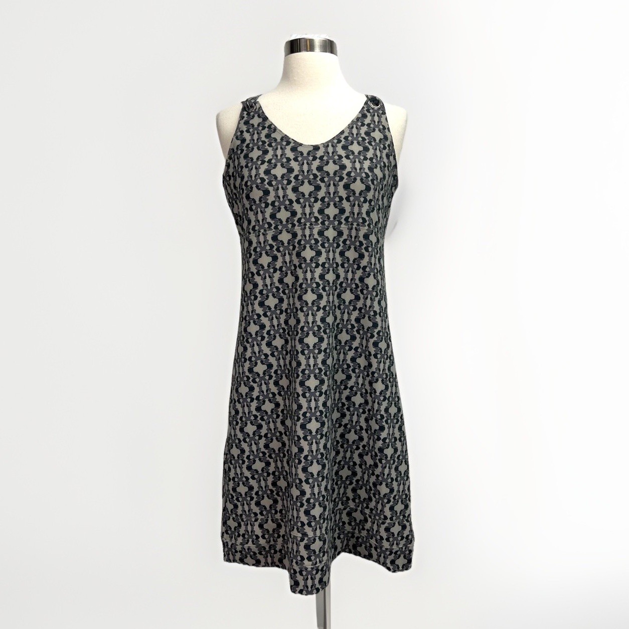 Merrell Womens M Gray Print Opti Wick UPF Strappy Dress Shelf Bra Beach Active