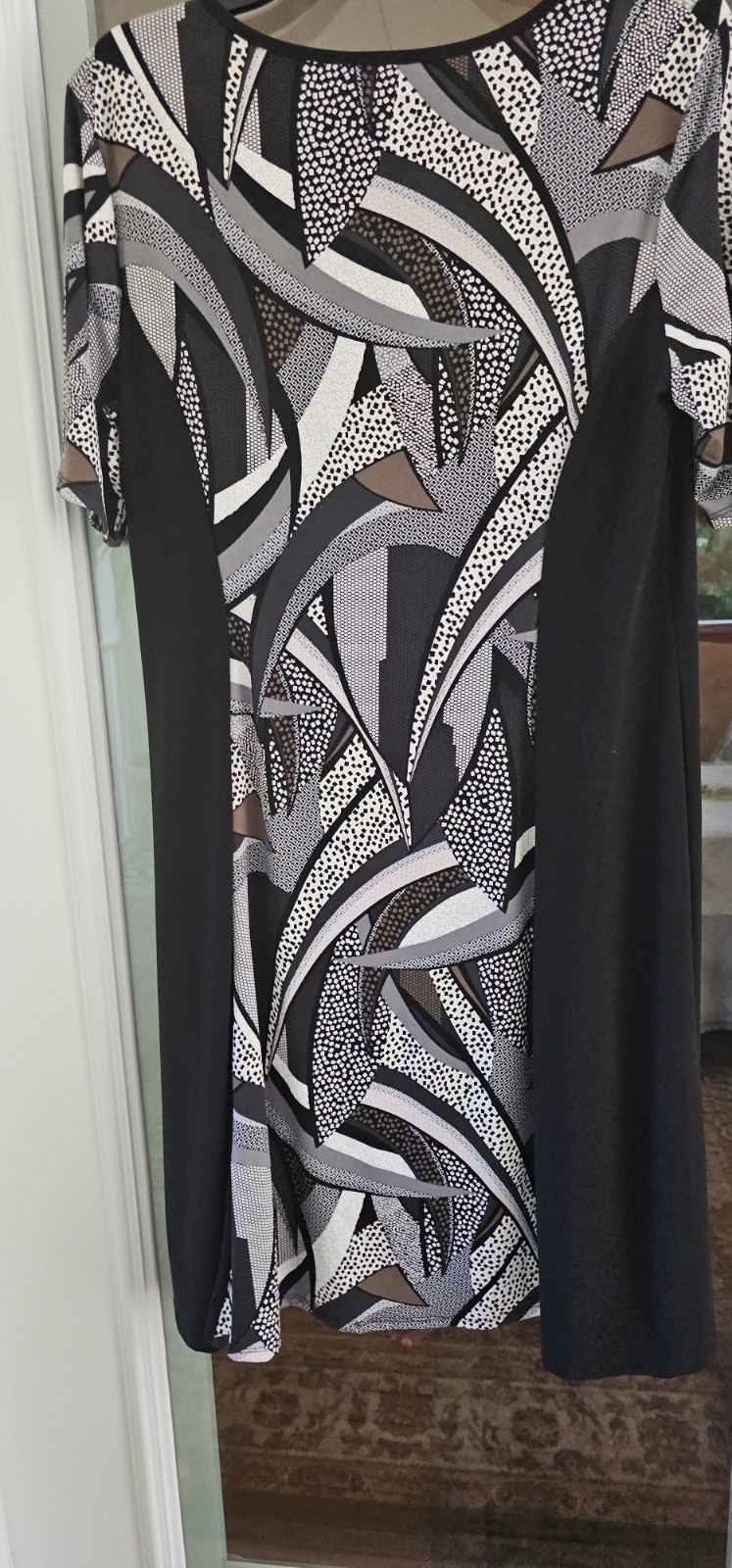 Sami & Jo Dress Short Sleeve Round Neck. Black, Grey, Brown and White 1X