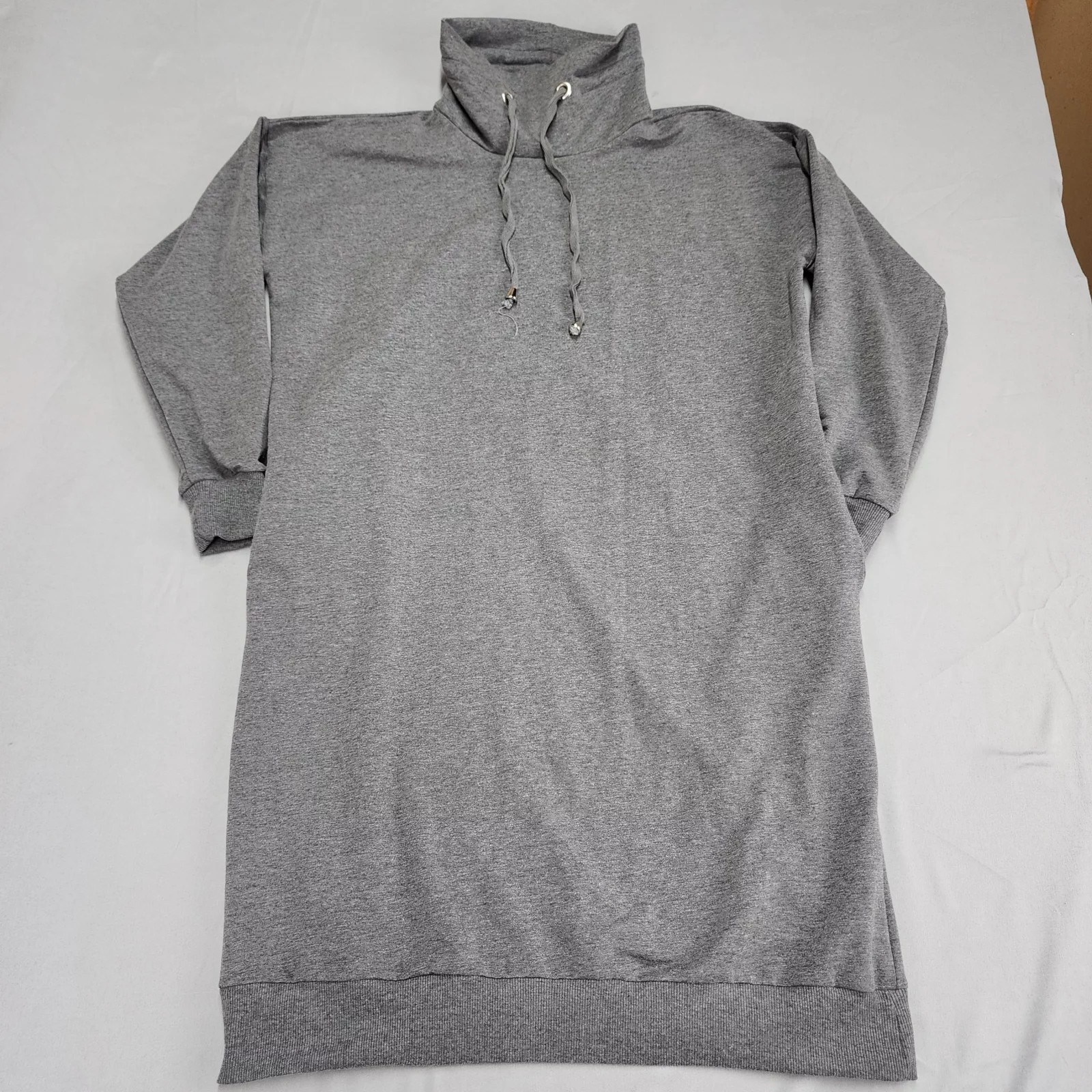 Refka Basic Women’s Size M Gray Turtleneck Sweater Dress Drawstring Long Sleeve