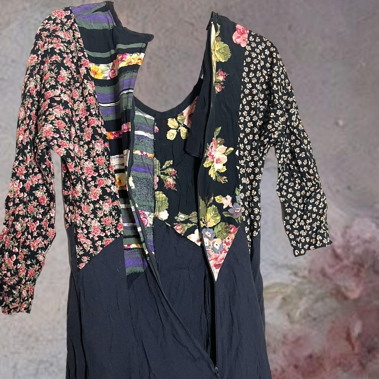 Black and multi-coloured floral patchwork midi dress. 3/4 sleeve. Zips in back
