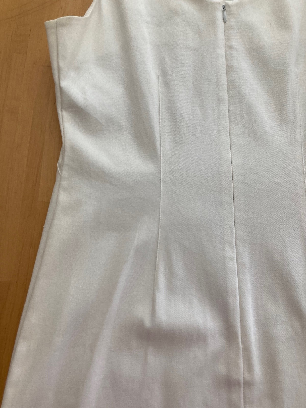 J Peterman white cotton/lycra sheath size 10-vintage/new