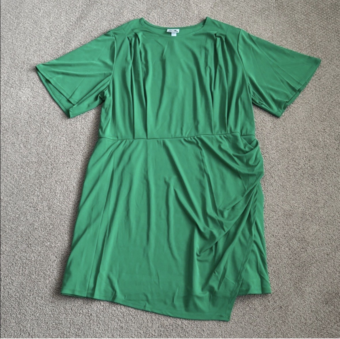 NWT Future‎ Collective Drop Shoulder Faux Wrap Dress – Size: 2X