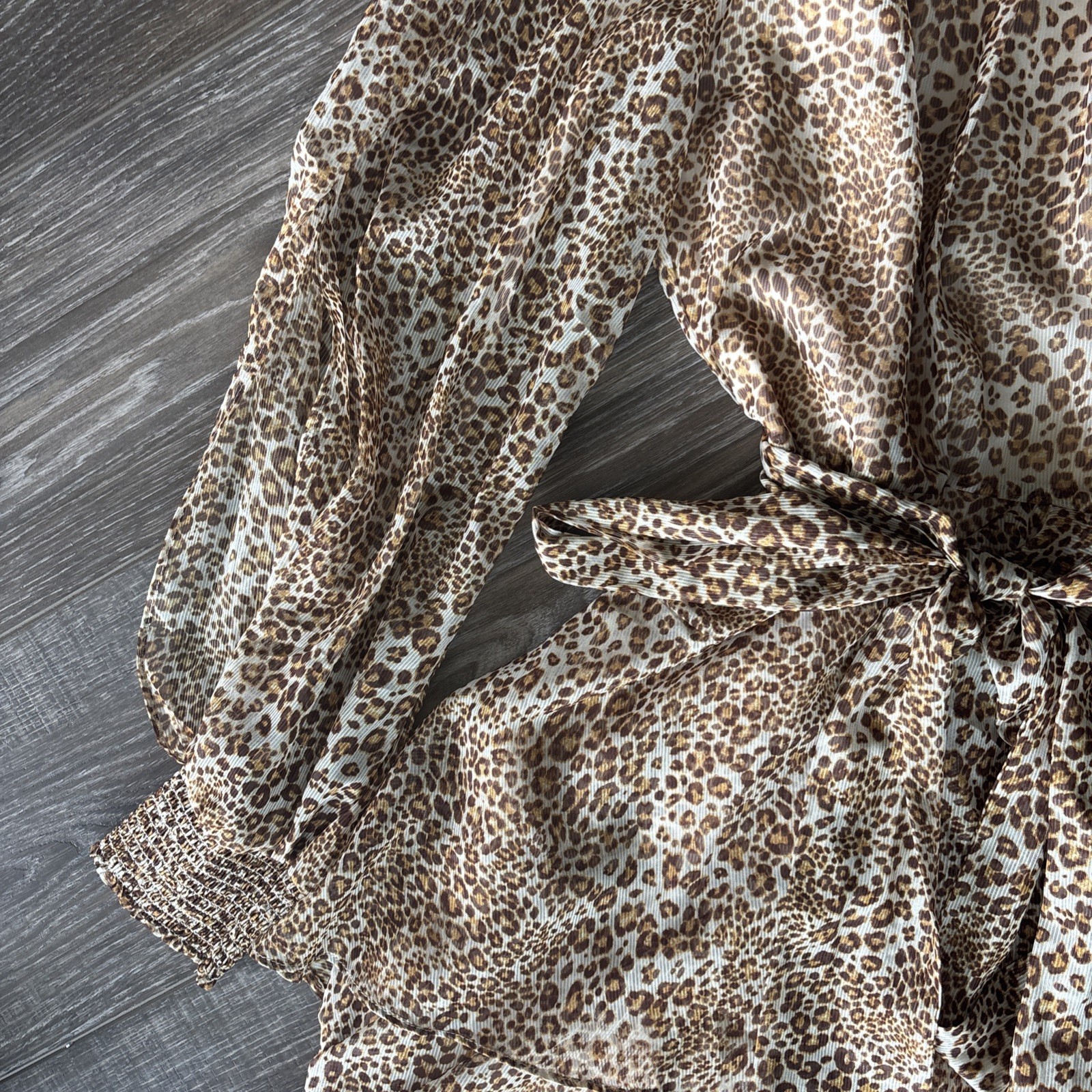 NWT Women’s Alex Marie Size 8 Leopard Print Smocked High Neck Long Sleeve Dress