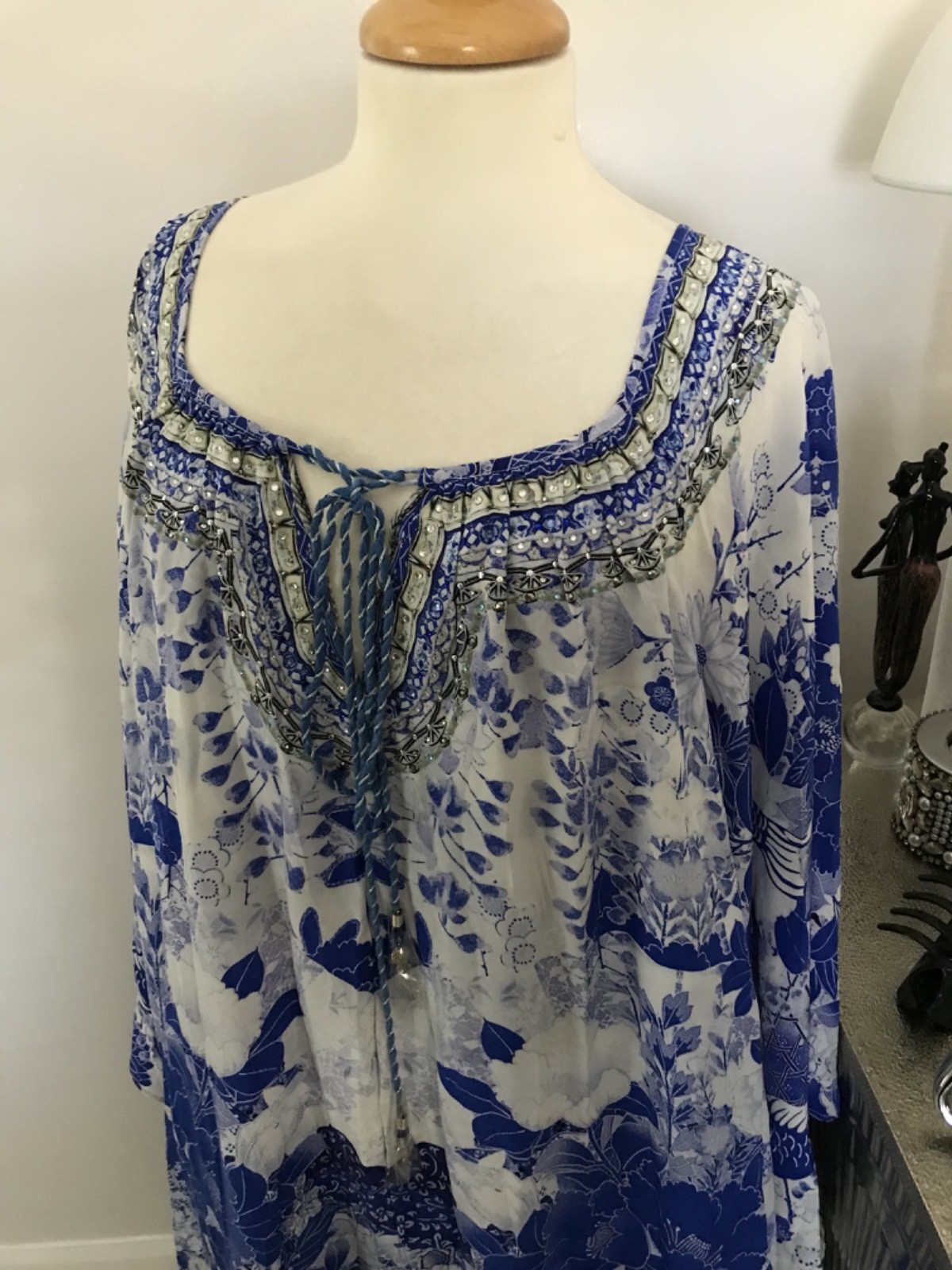 CAMILLA FRANKS BLUE/WHITE SPLIT FRONT KAFTAN O/S