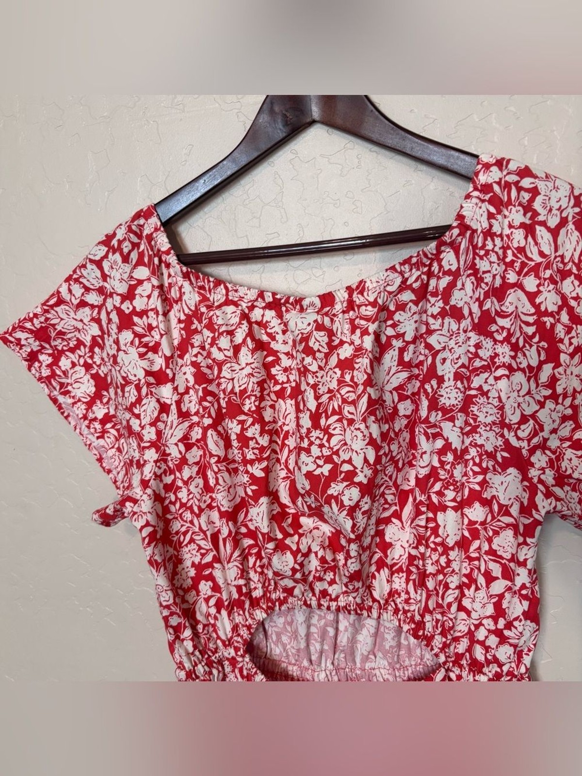 Universal Thread NWT Red Floral Cutout Maxi Dress Women’s Large