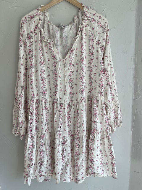 Women’s Wallflower Pink & White Floral Print Long Sleeve Dress Size X-Large NWT