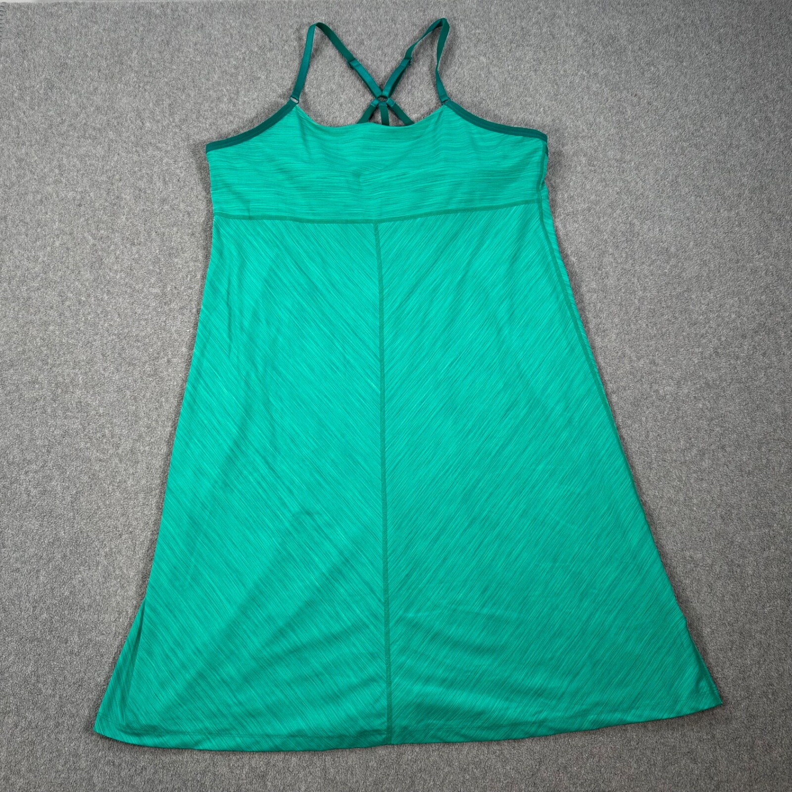 Marmot Lena Athletic Dress Women’s XL Green Adjustable Straps Shelf Bra