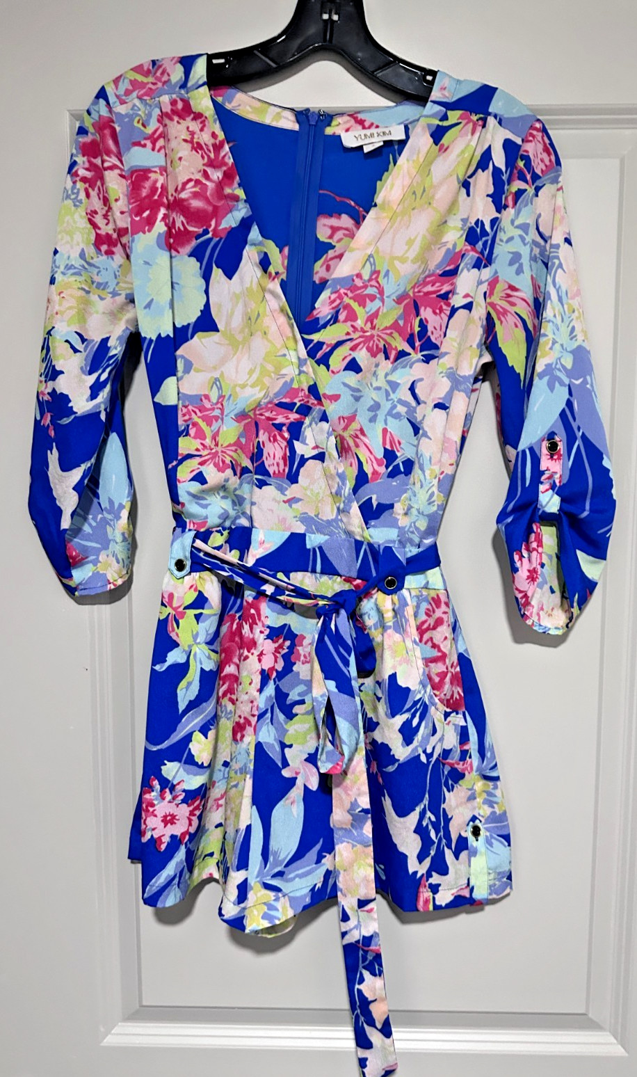 Yumi Kim Floral Long Sleeve V-Neck Jumper Shorts Size S