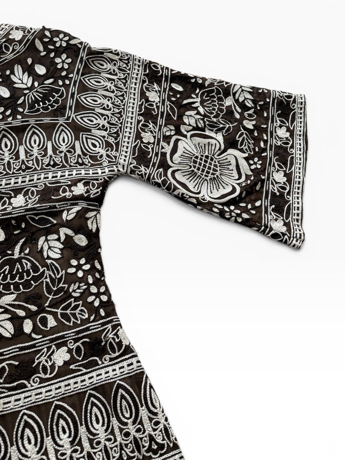 Archival 2004 Naeem Khan Fully Embroidered Silk Shift Dress Circa 2004