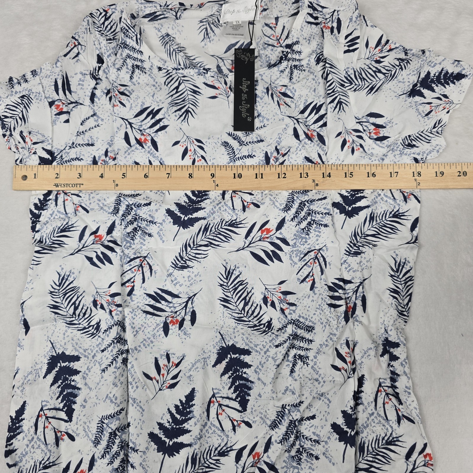 Step In Style Women’s Size XL White Floral Short Sleeve Dress New