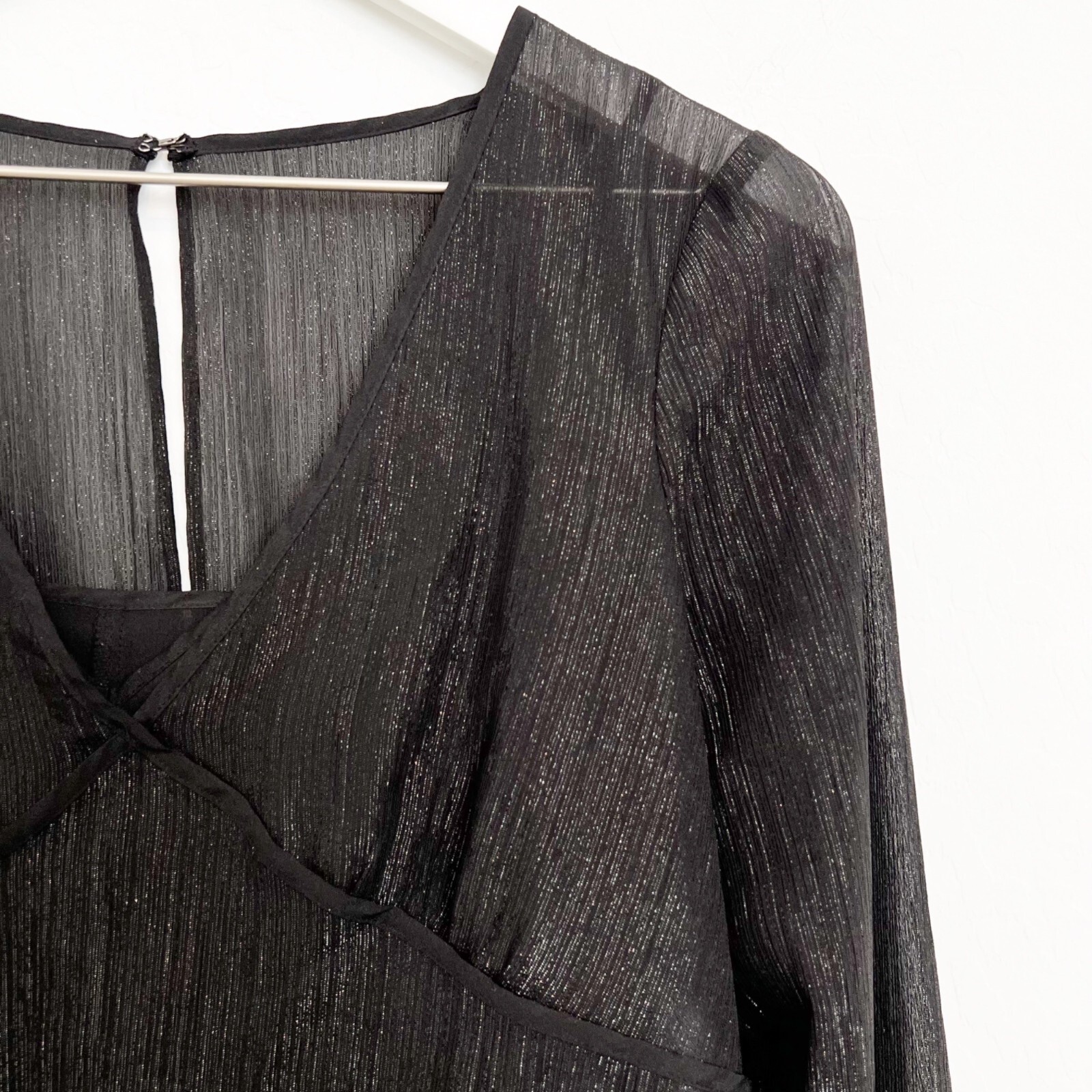 NWT BCBGeneration Size XS Bell Sleeve Sheer Metallic Long Sleeve Mini Dress New
