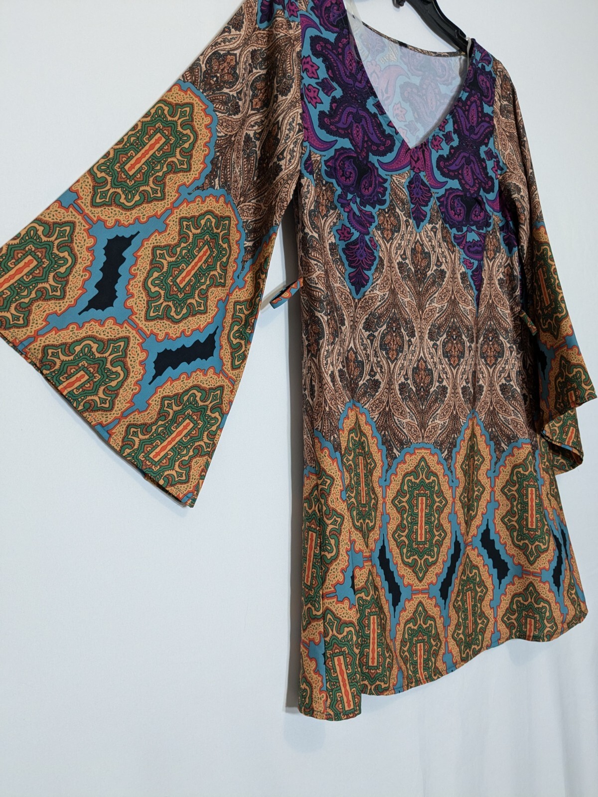 Tan, Teal, Purple Paisley A-Line, V-Neck Mini Dress; Bell Sleeves; Size S