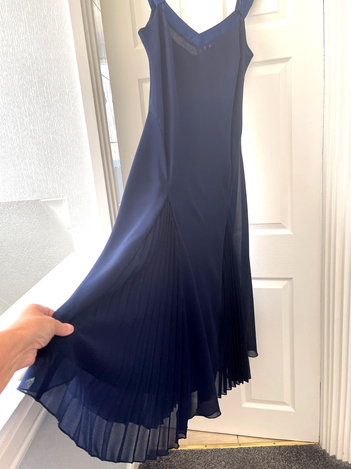 Stephanie Evening dress size 16 Navy Crepe wedding cruise Races Stretch Flares