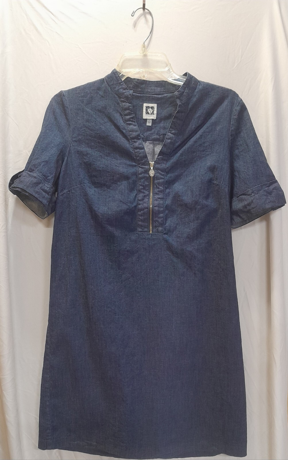 Anne Klein Size 4 Women’s Dress Blue Denim Elbow Sleeve NWOT Gold Logo Zipper